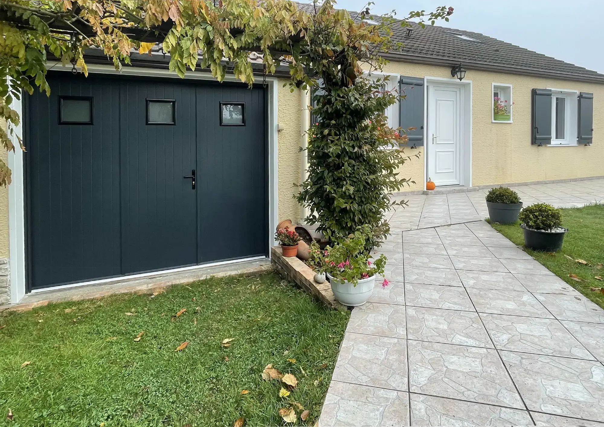 porte de garage battante aluminium